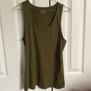 Army green Jcrew basic tank